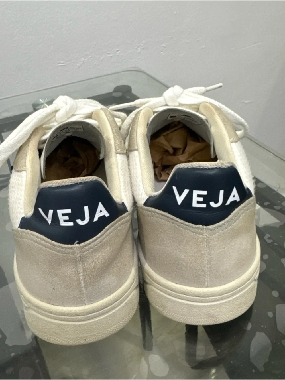 Veja Kids Sneakers in Beige, White and Navy